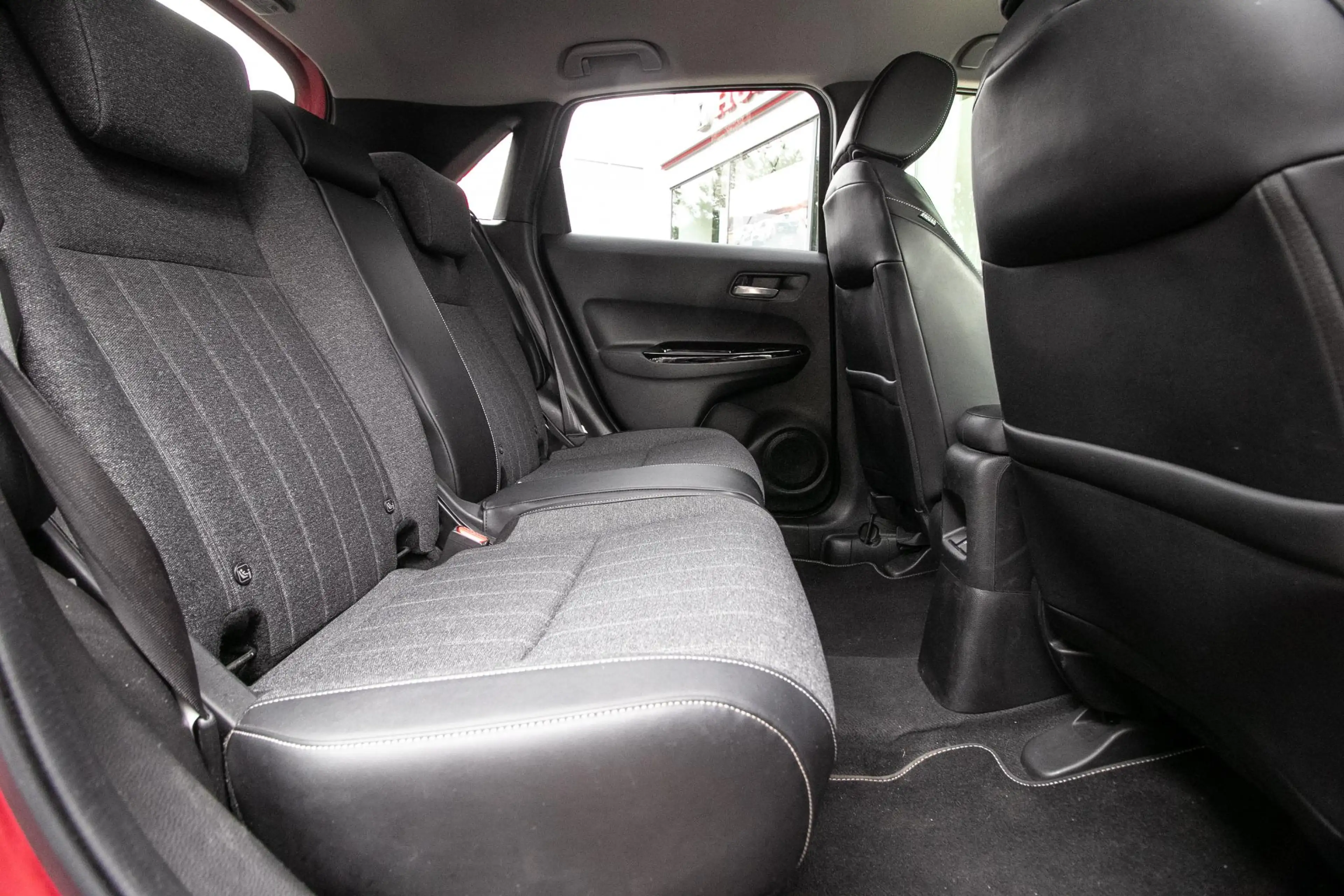 Honda Jazz 1.5 e:HEV Executive — photo 8