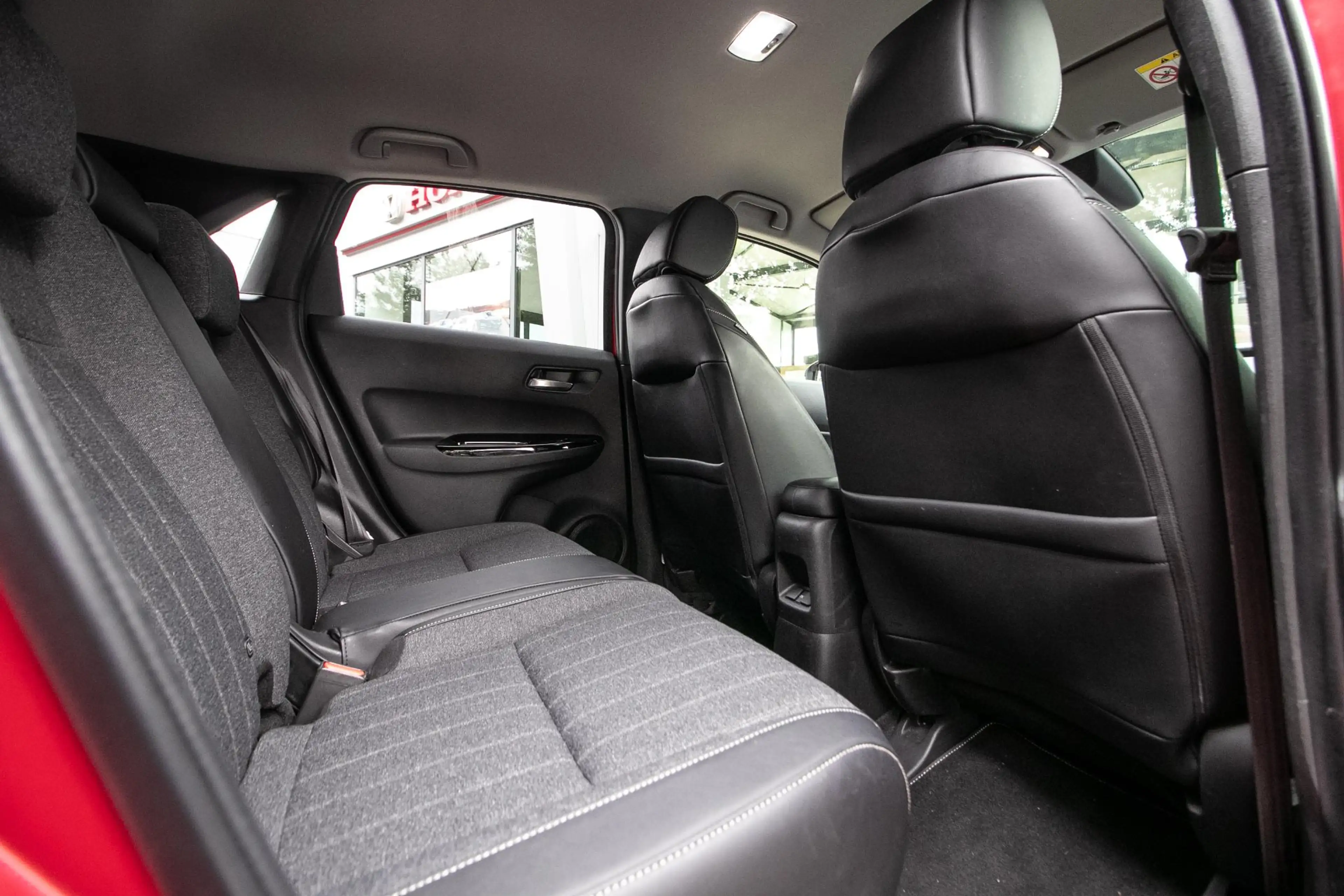 Honda Jazz 1.5 e:HEV Executive — photo 7