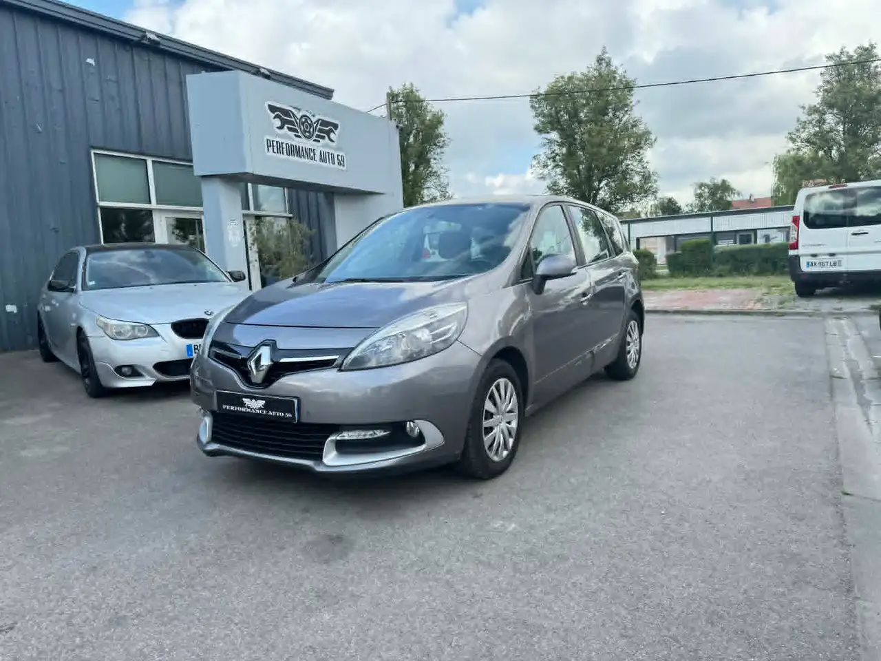Renault Grand Scenic 1.5 dCi 110 Ch Authentique 5 pl
