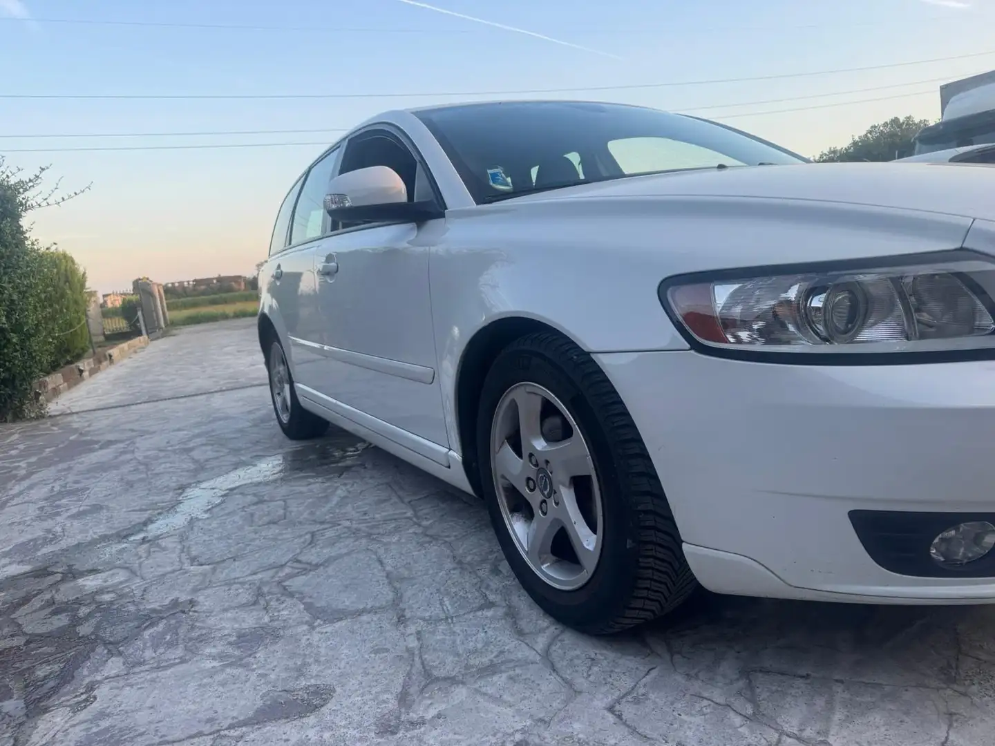 Volvo V50 D2 R-design(problema iniettore) Bianco - 2