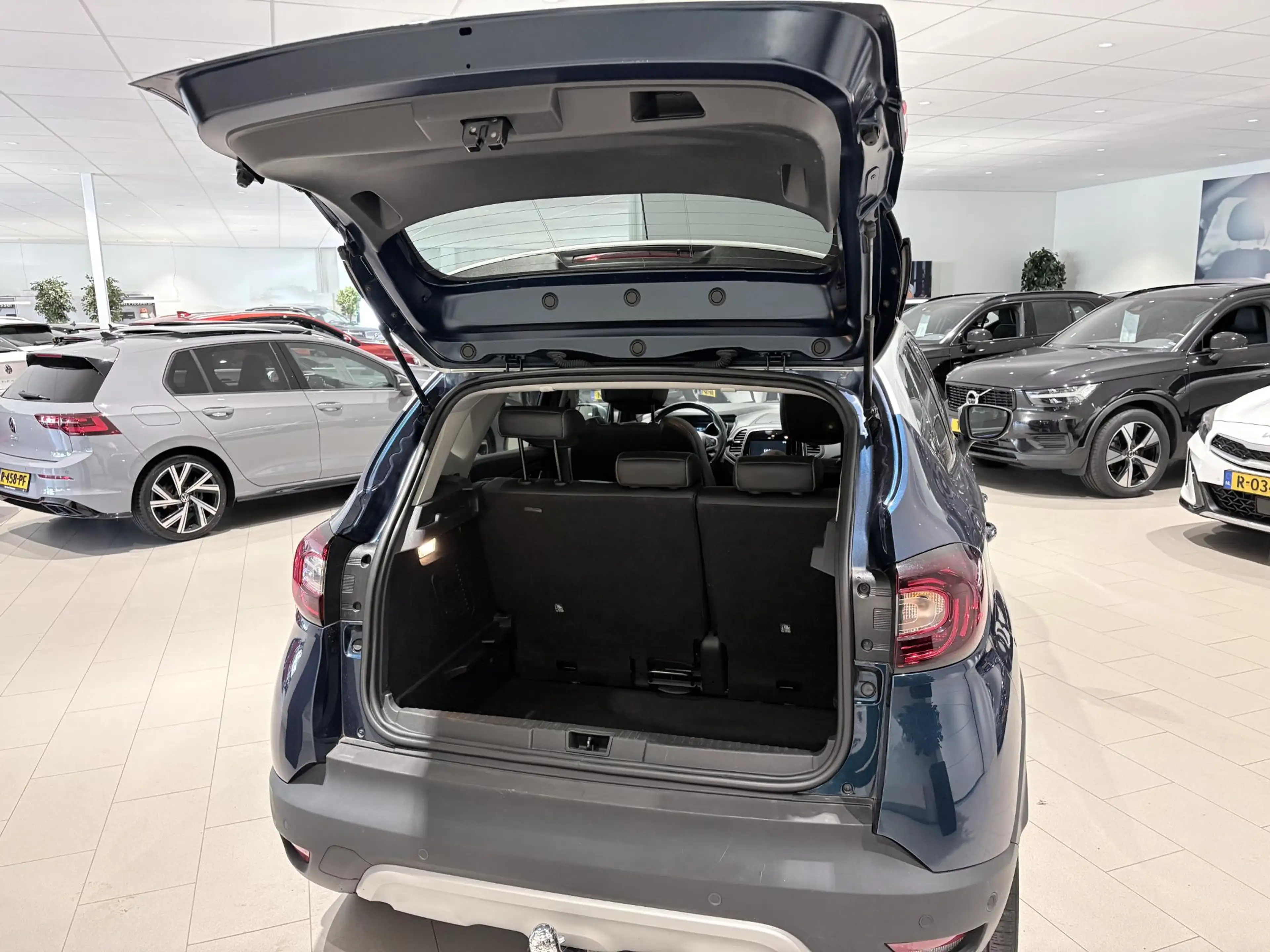 Renault Captur 0.9 TCe Intens — photo 5