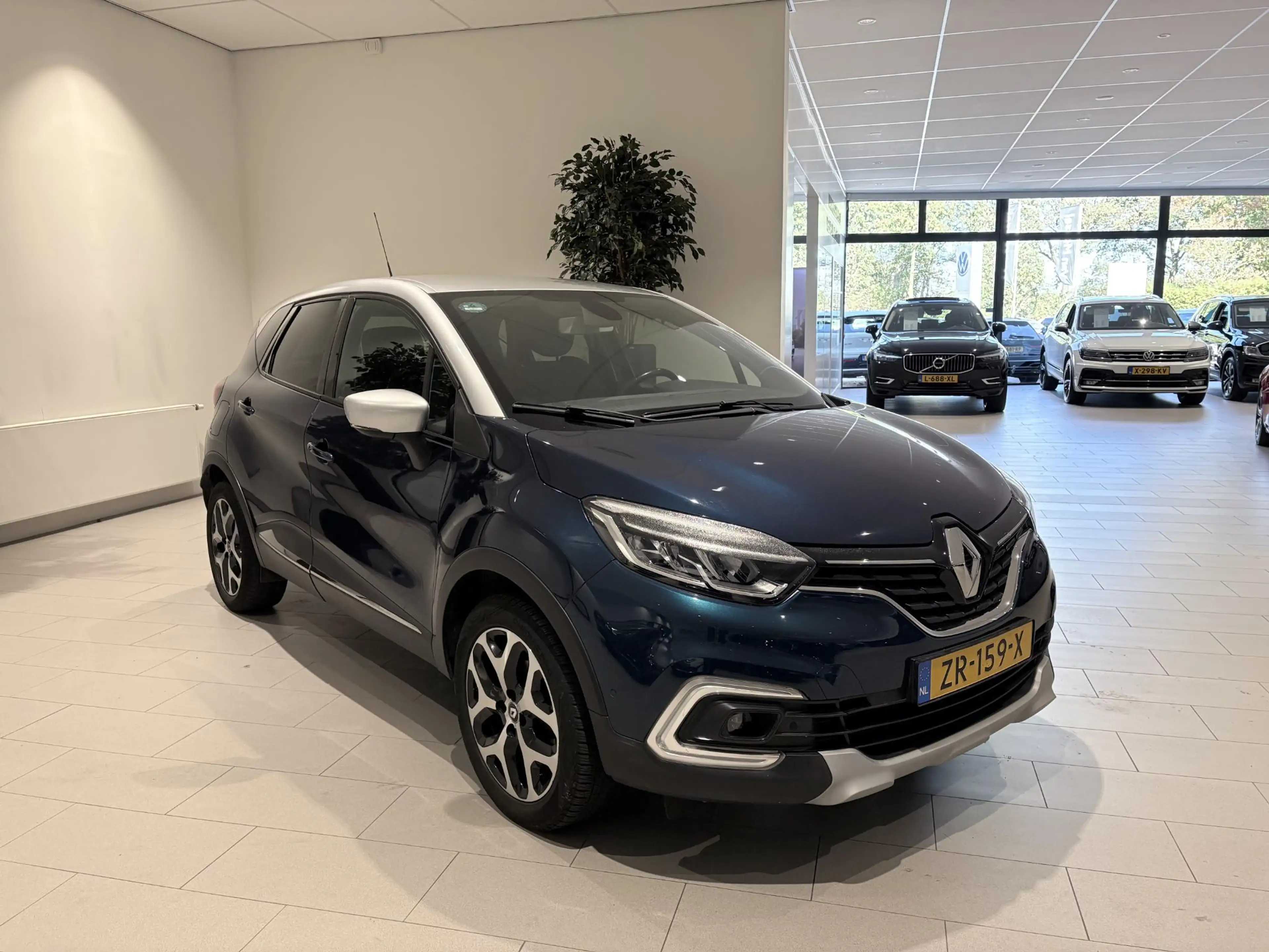Renault Captur 0.9 TCe Intens — photo 7