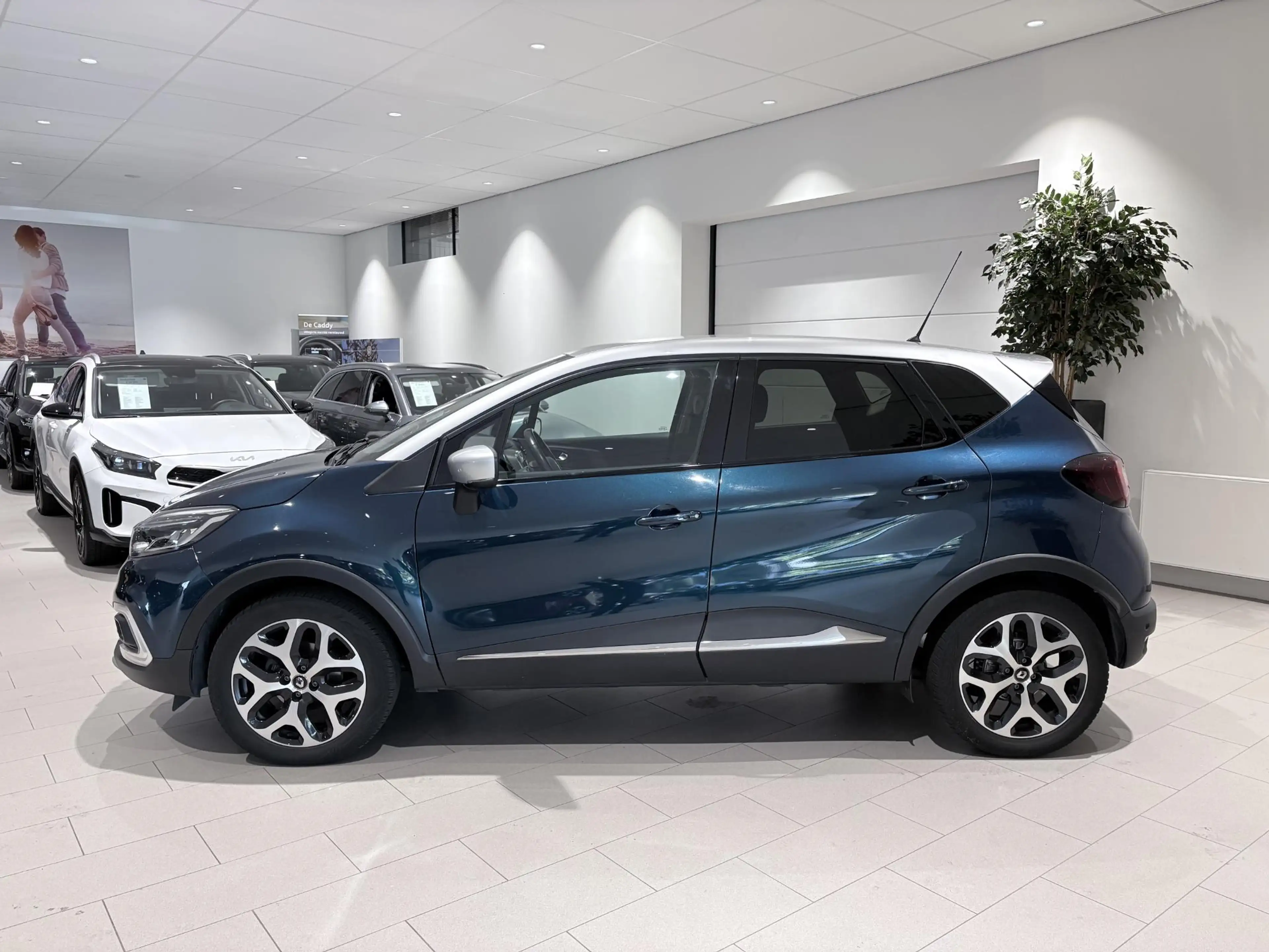 Renault Captur 0.9 TCe Intens — photo 3