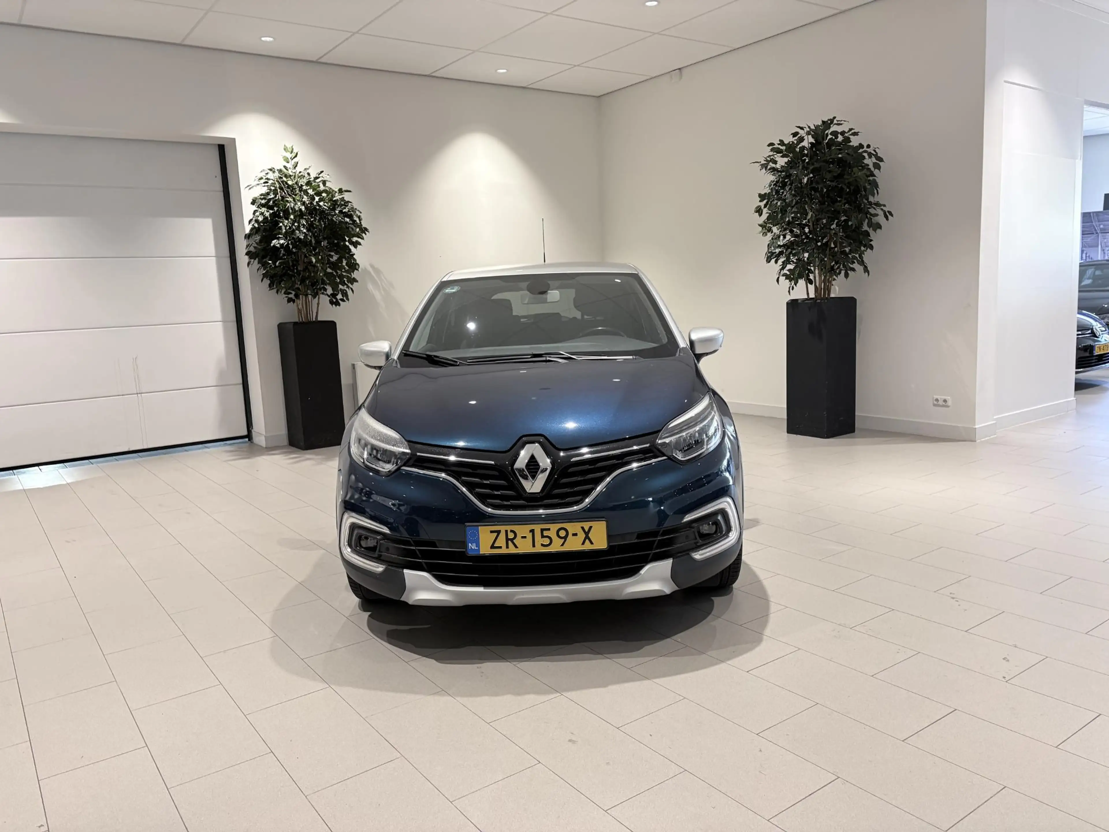Renault Captur 0.9 TCe Intens — photo 8