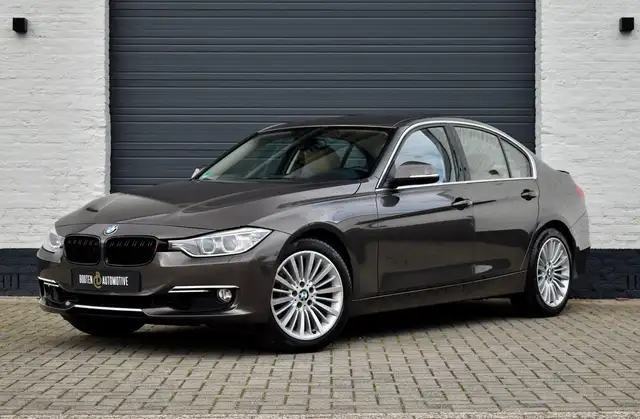 BMW 328 3-serie 328i High Executive | Camera | H&K | Xenon