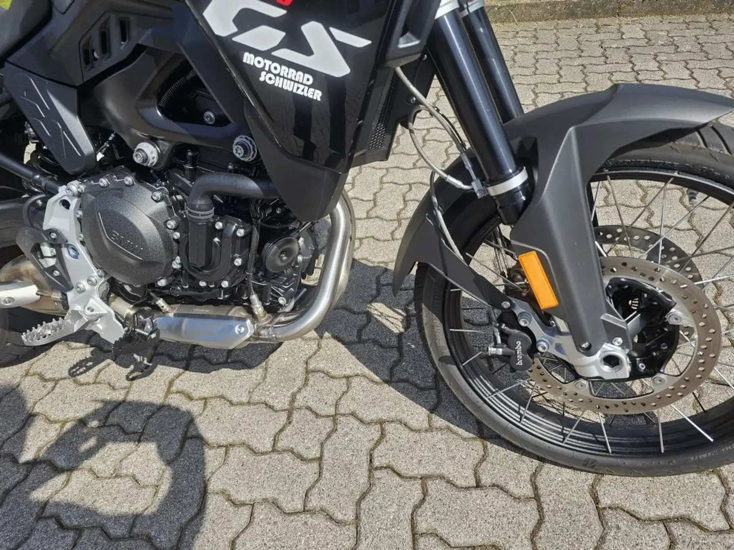 BMW F 900 GS Tieferlegung - Top-Zustand Noir - 2