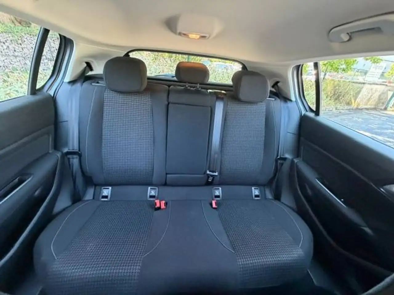 Peugeot 308 308 — photo 10