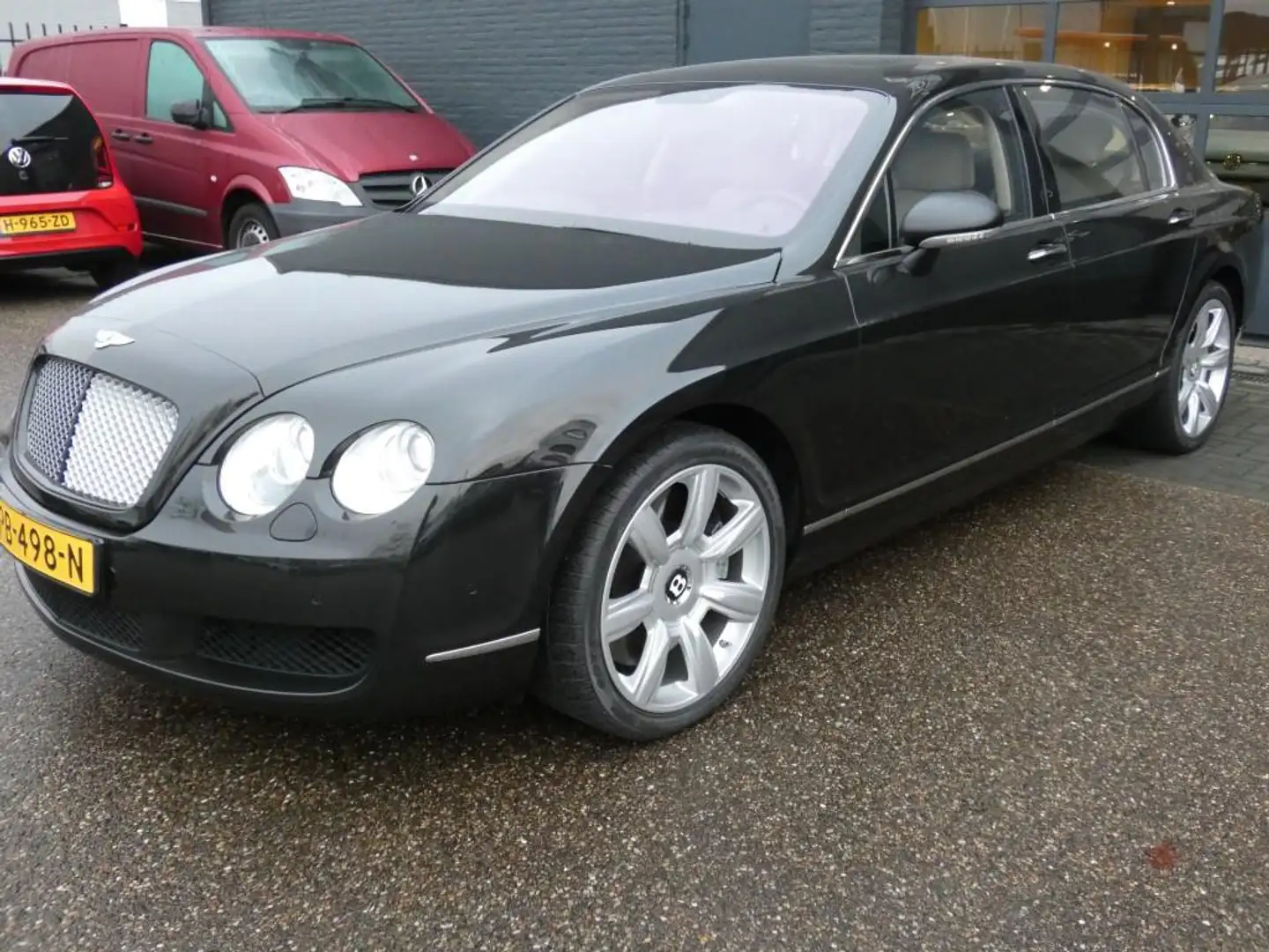 Bentley Continental Flying Spur 6.0 W12 crna - 2