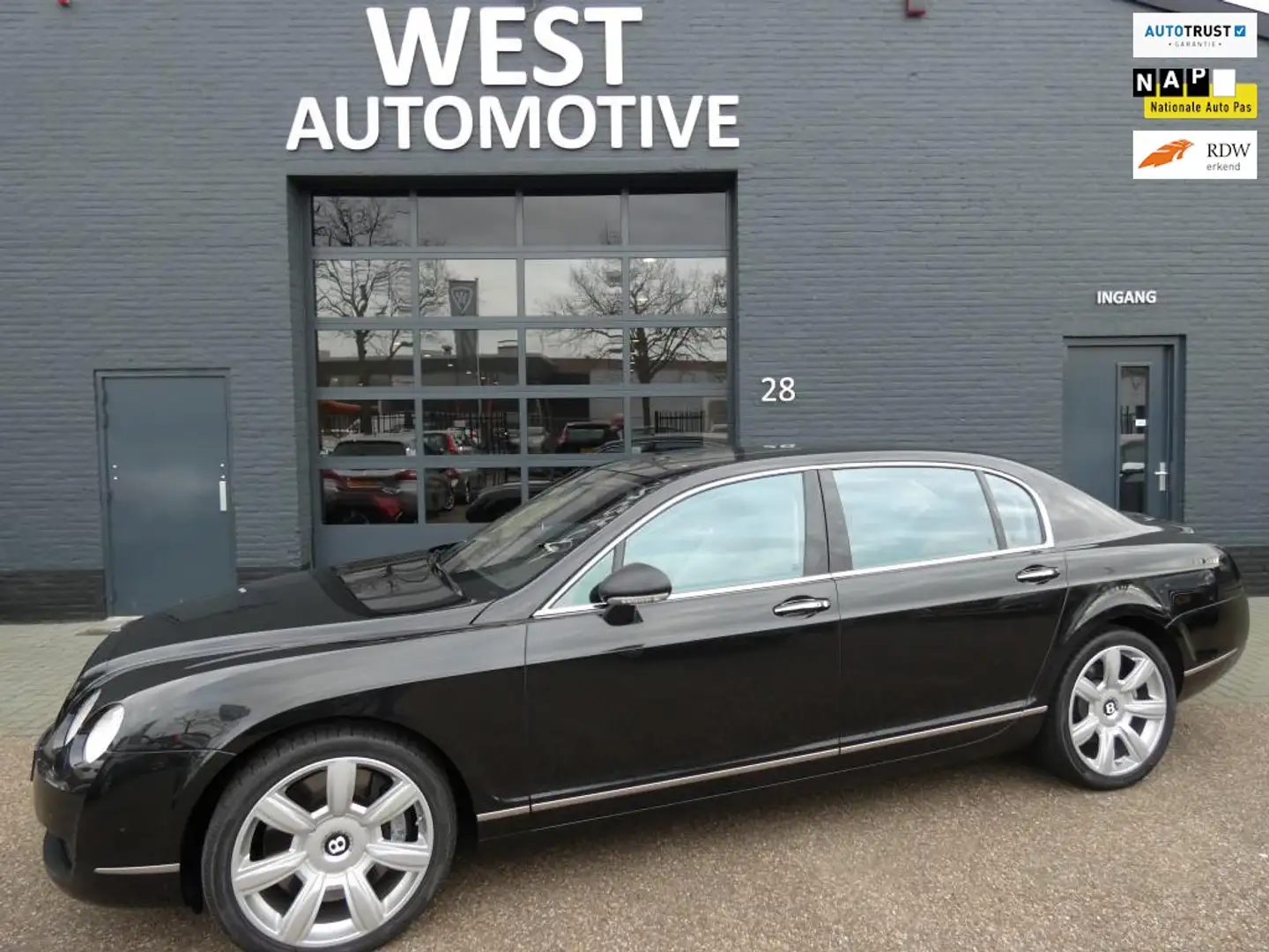 Bentley Continental Flying Spur 6.0 W12 crna - 1