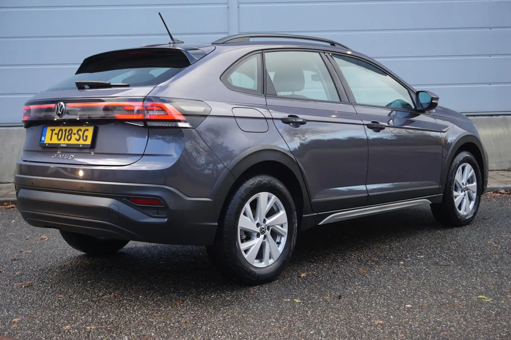 Volkswagen Taigo 1.0 TSI 110pk DSG Life | Keyless | Achteruitrijcam Gris - 2