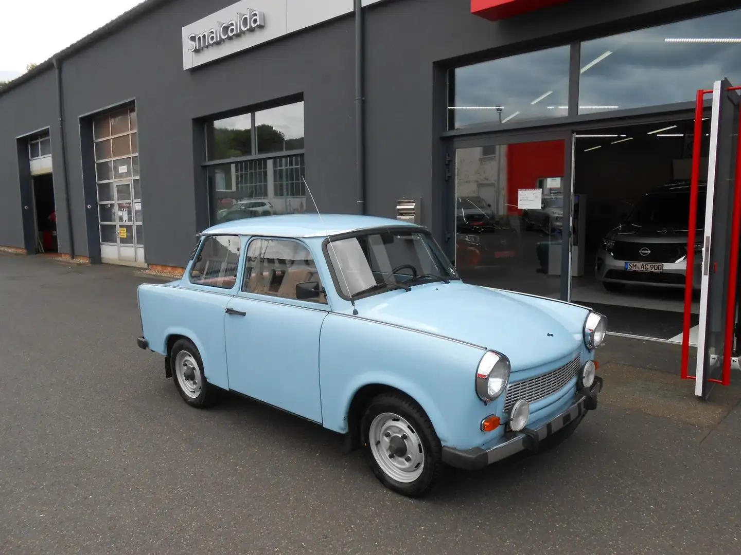 Trabant P601 Limousine S Deluxe Niebieski - 1