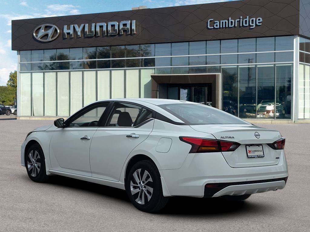 2024 Nissan Altima