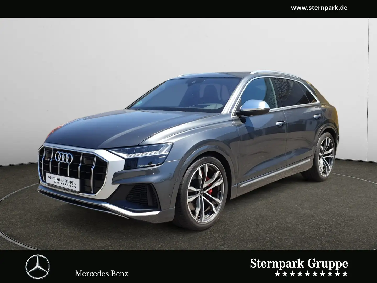 Audi SQ8 Audi SQ8 4.0 TFSI Pano+Massage+AHK+HUD+MatrixLED Grau - 1