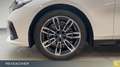 BMW 520 d A xDrive Tou M-Sport,Pano,AHK,DAProf,PA+ Weiß - thumbnail 3