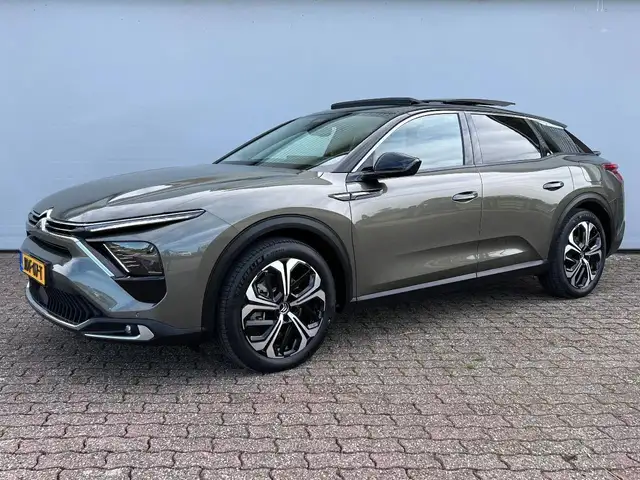 Citroen C5 X 1.6 Hybrid | Shine | SOH 96,25 % | Panoramadak | M