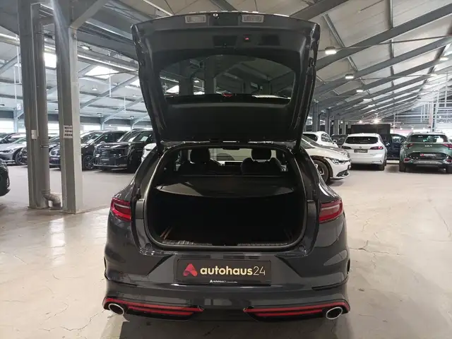 Kia Proceed view 6