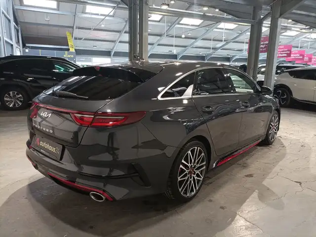 Kia Proceed view 5