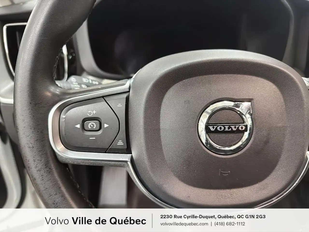 Volvo XC60 снимка Volvo XC60