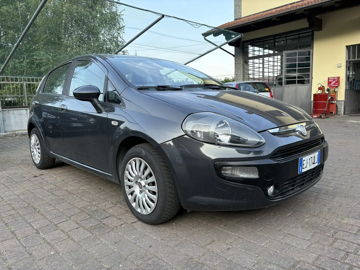 Fiat Punto Evo 5p 1.3 mjt  s&s 75cv CATENA NUOVA, GARANZIA Grigio - 2