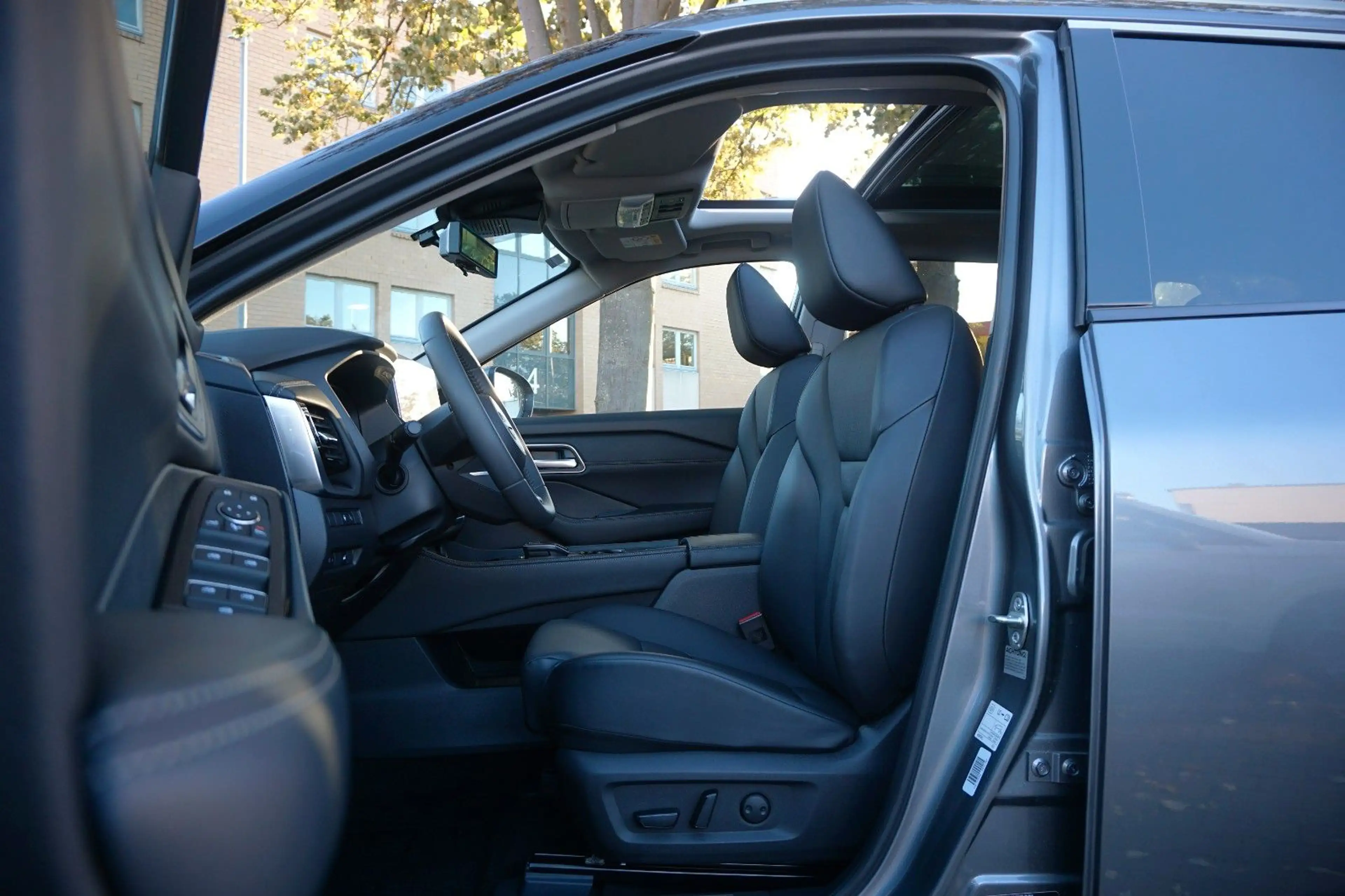 Nissan X-Trail e-Power e-4orce Tekna / Pano./ HUD / B — photo 10