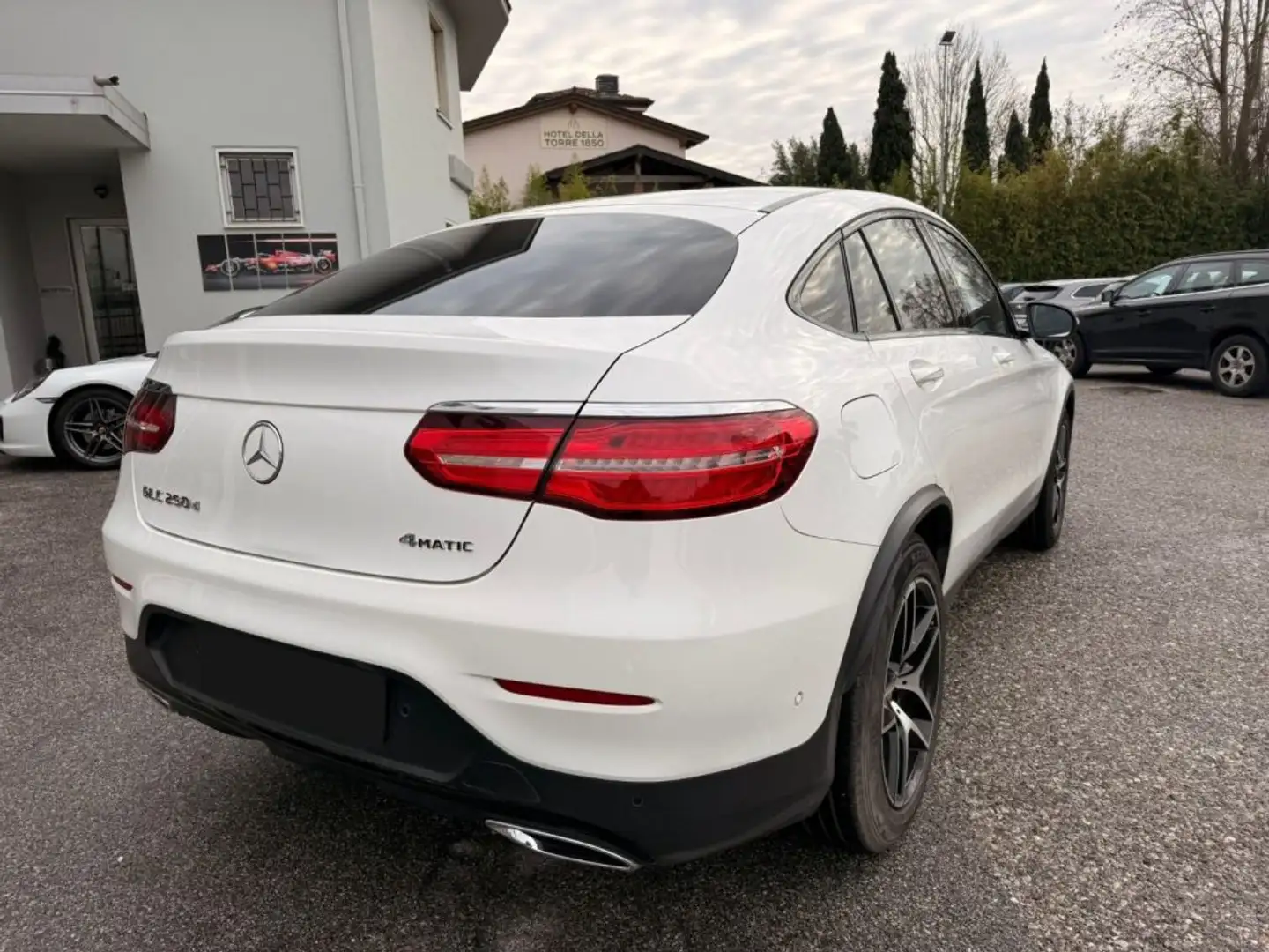 Mercedes-Benz GLC 250 d 4Matic Coupé Exclusive Bianco - 2