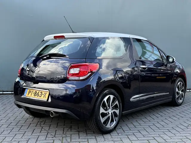 DS Automobiles DS 3 view 2
