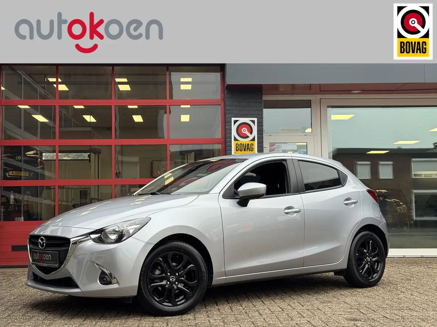 Mazda 2 1.5 Skyactiv-G GT-M *CAMERA/CRUISE/APPLE CARPLAY* Grijs - 1