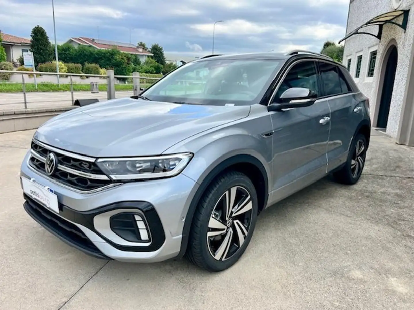 Volkswagen T-Roc T-Roc 1.0 tsi R-Line Plus 115cv Argento - 1