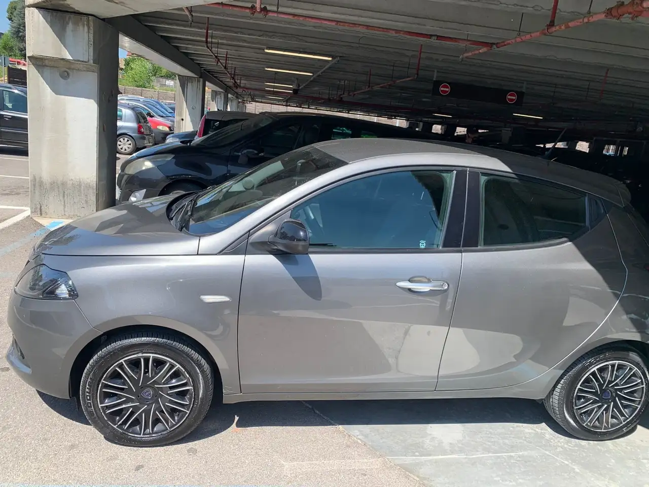 Lancia Ypsilon 2022 — фото 13
