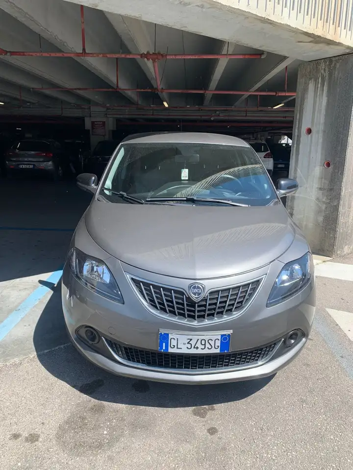 Lancia Ypsilon 2022 — фото 9