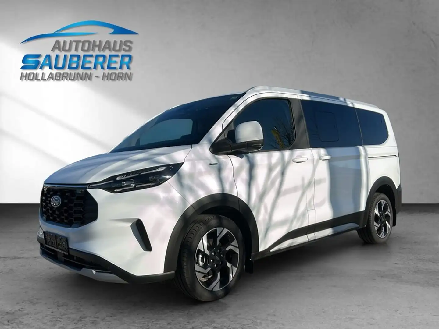 Ford Tourneo Custom 2,0 Diesel *Active* I 8 SITZER I Weiß - 1