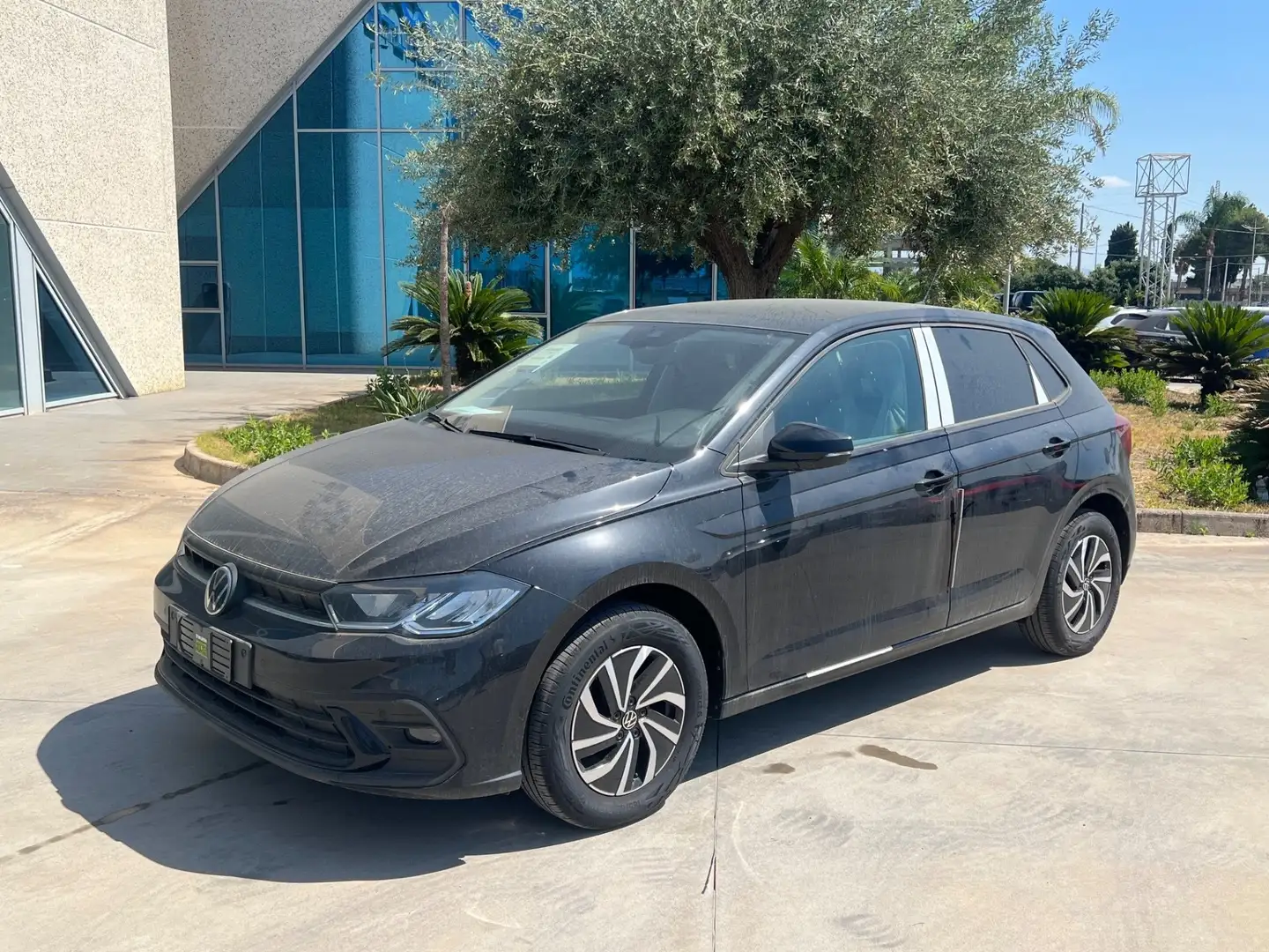 Volkswagen Polo 1.0 Edition Plus possibilità noleggio noscoring Nero - 1