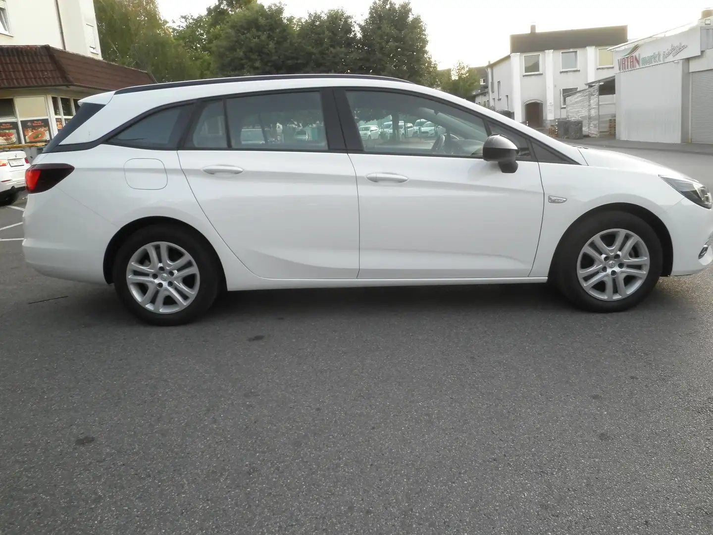 Opel Astra Sports Tourer1,5 CDTI Edit Start/Stop*1.HD*SCHECKH Weiß - 2