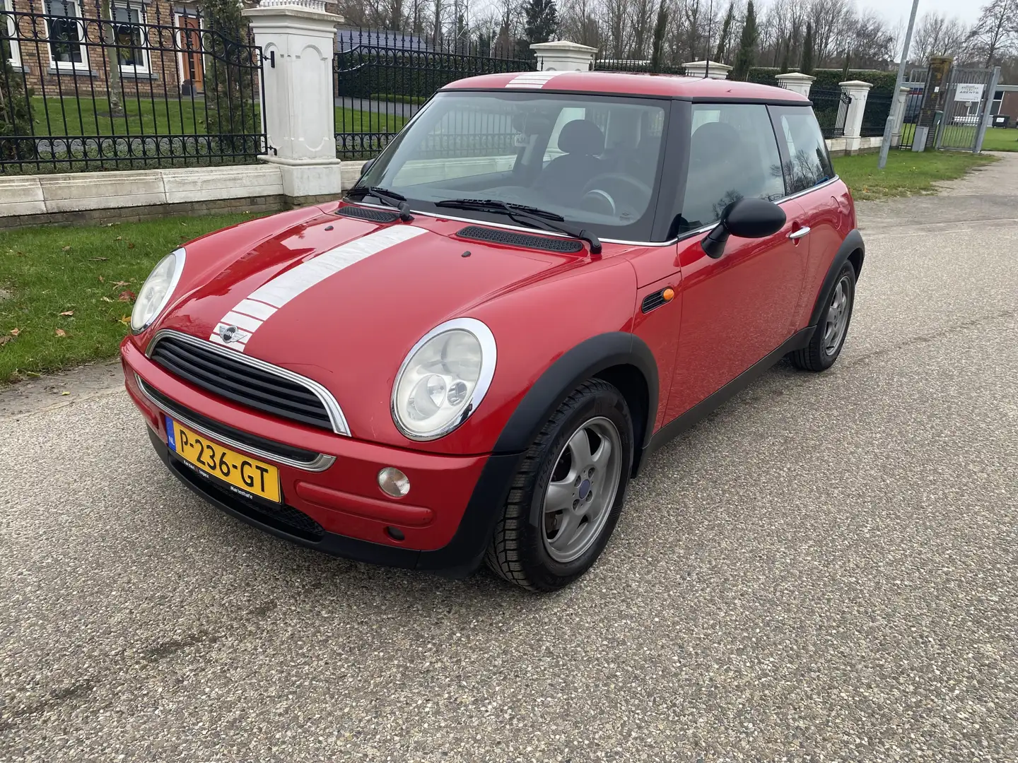 MINI One Mini 1.6 inruil koopje . Rot - 1