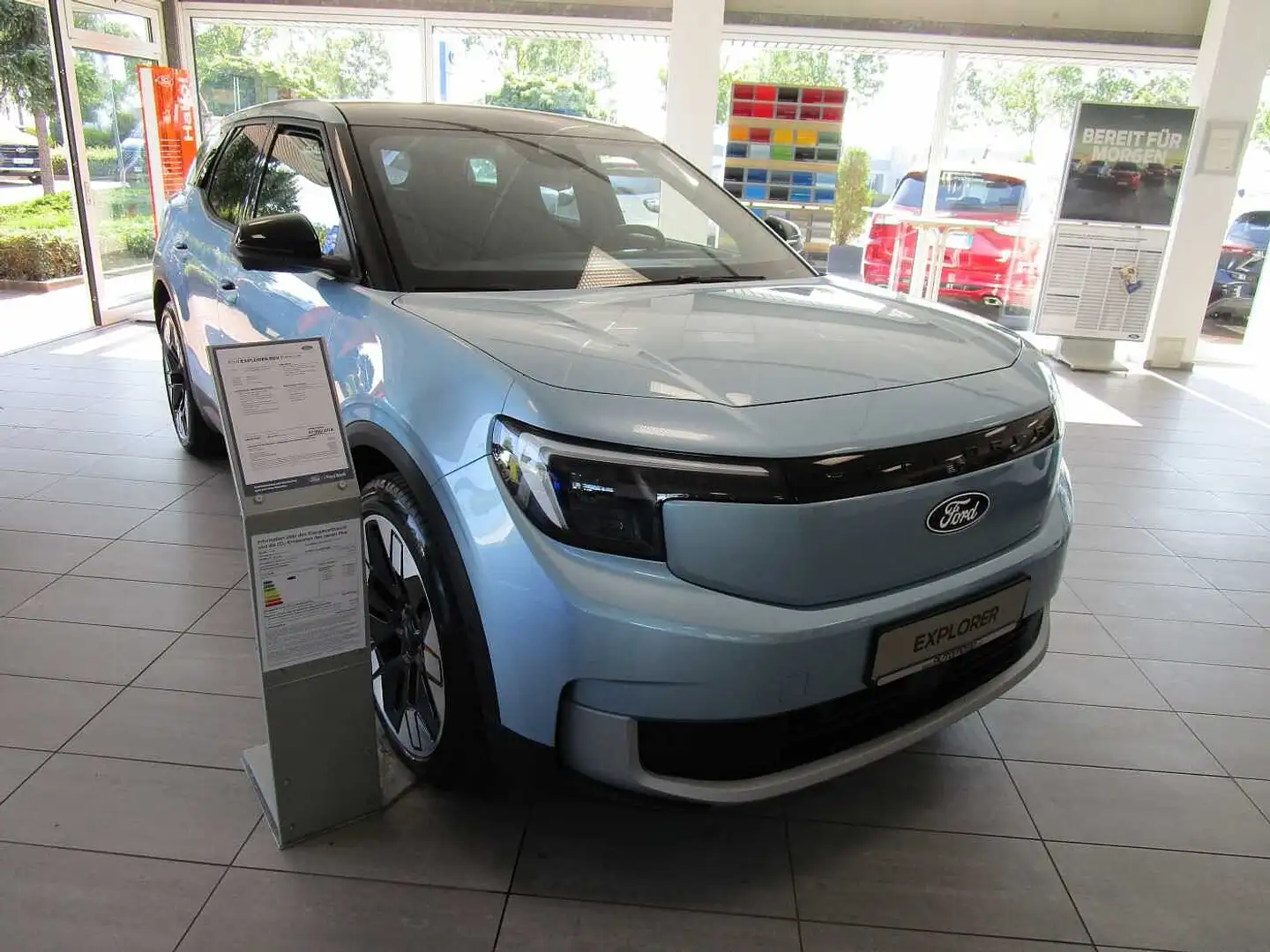 Ford Explorer Extended Range RWD 77kWh/AHK/Pano/21'LMF Blau - 1