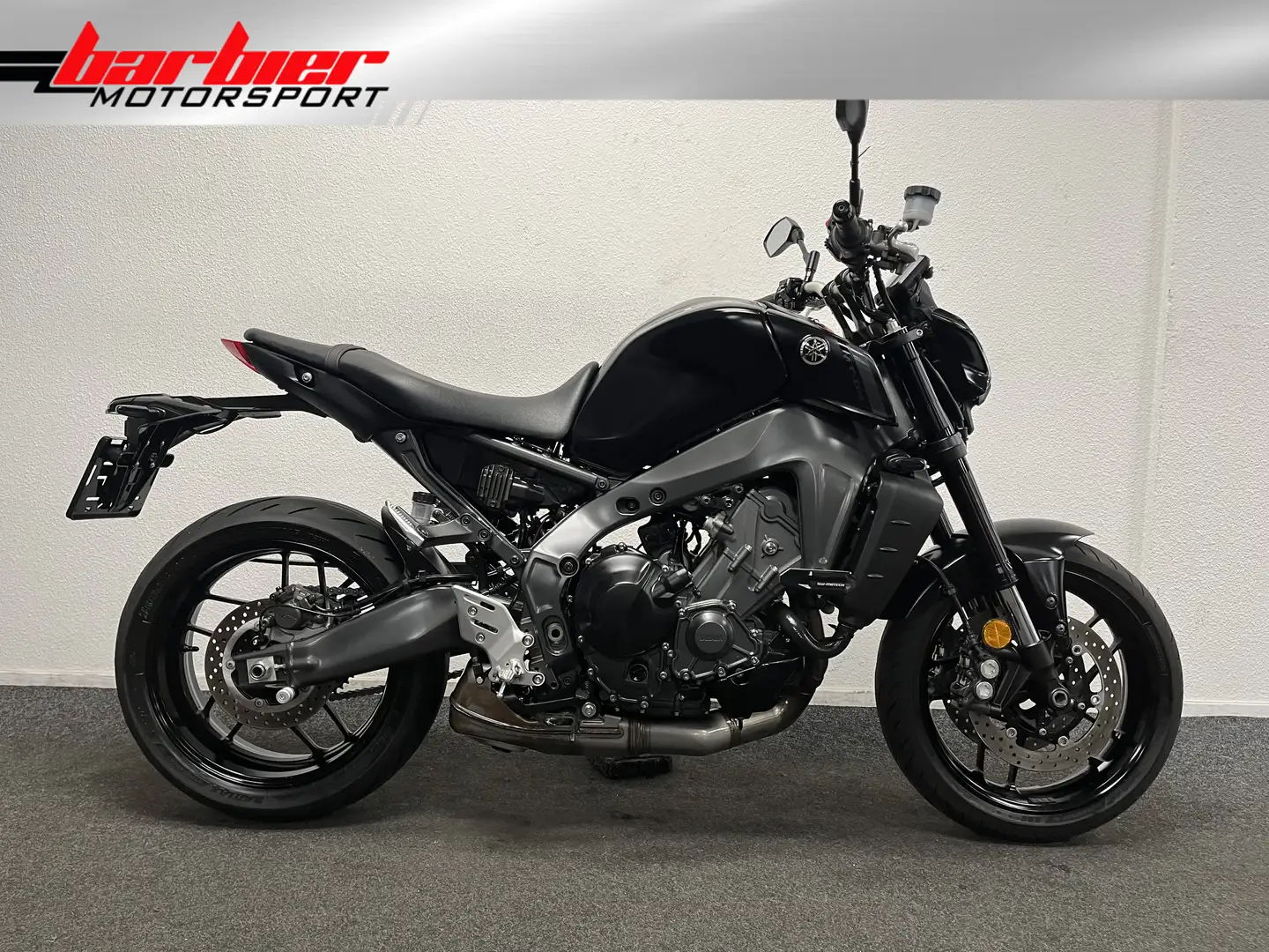Yamaha MT-09 Чорний - 1