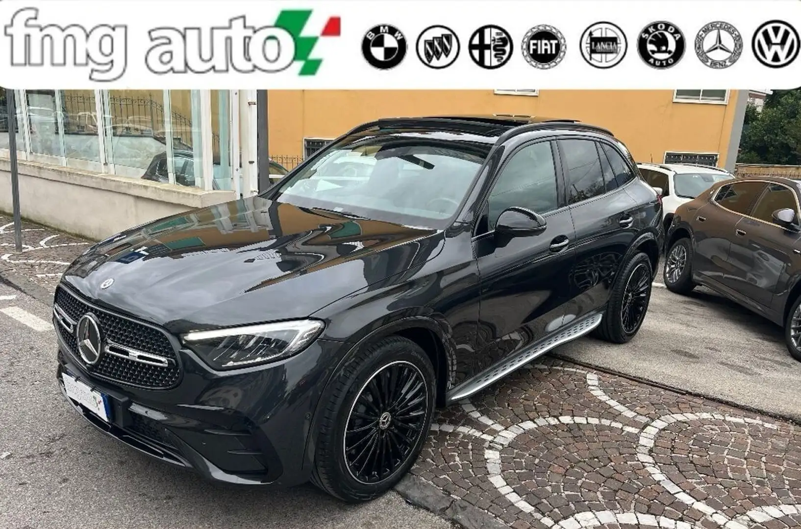Mercedes-Benz GLC 220 d 4Matic Mild Hybrid AMG Line Premium Tetto Apribi Gri - 1