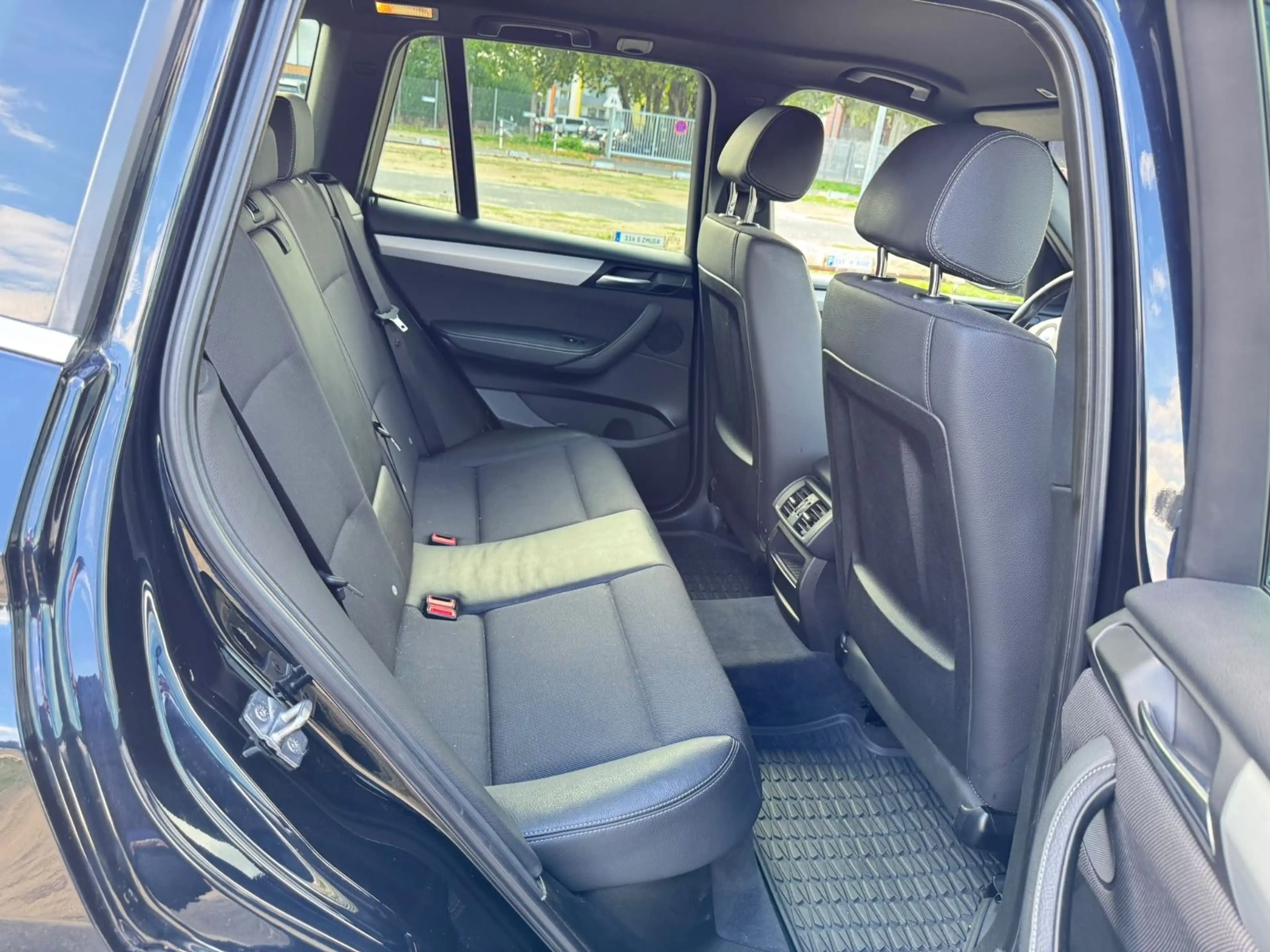 BMW X3 xDrive 20 d M Sport-Paket Leder — photo 13