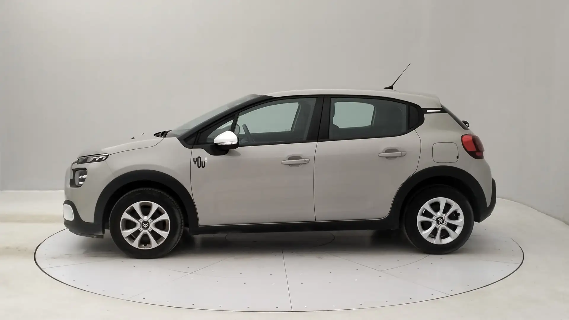 Citroen C3 1.2 PureTech You - 2