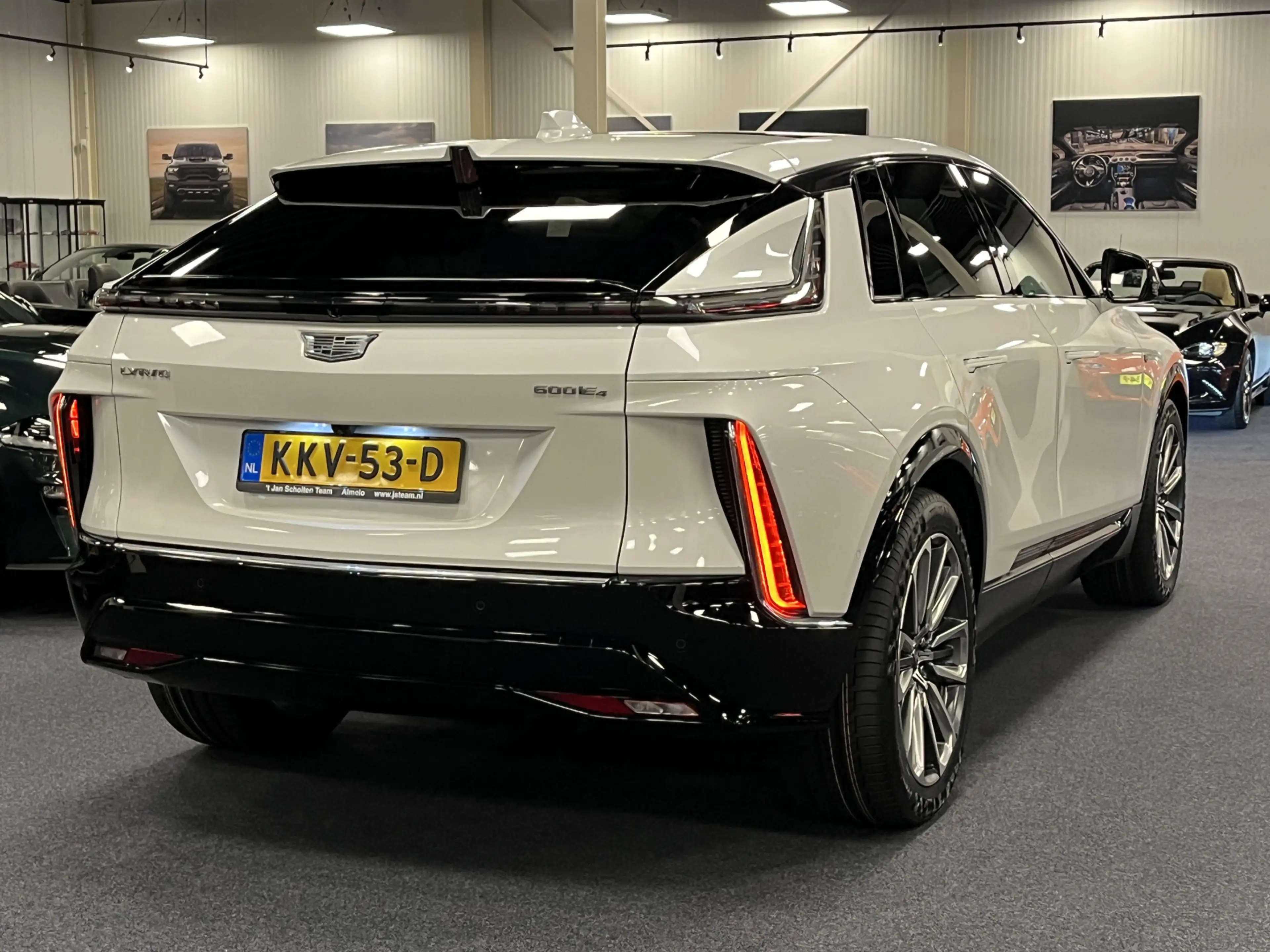 Cadillac Lyriq Sport 600 E4 AWD Extended Range (530km) — photo 15
