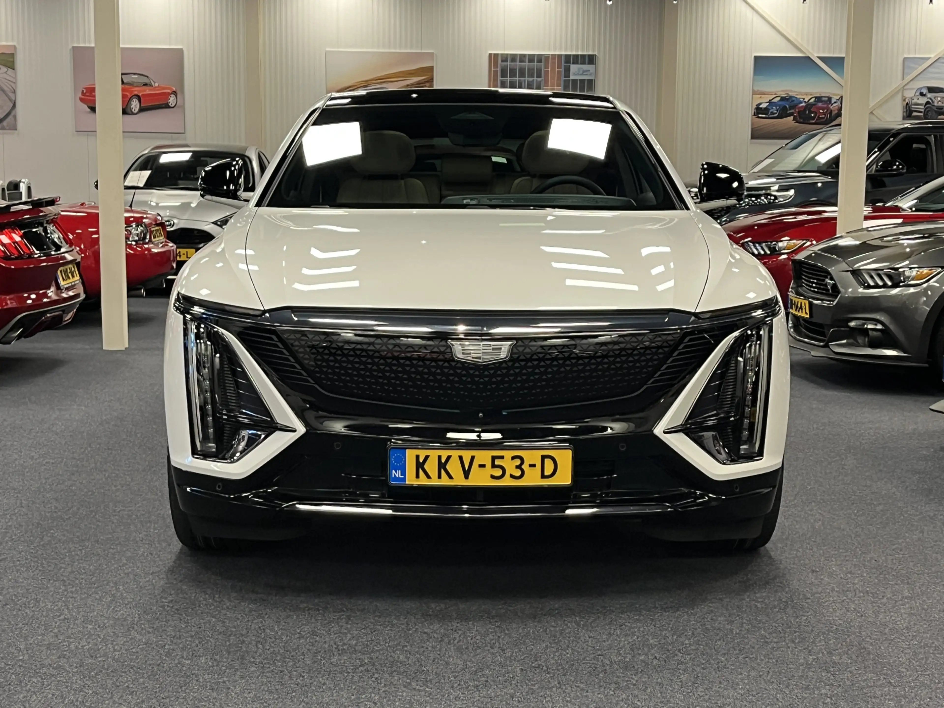 Cadillac Lyriq Sport 600 E4 AWD Extended Range (530km) — photo 6