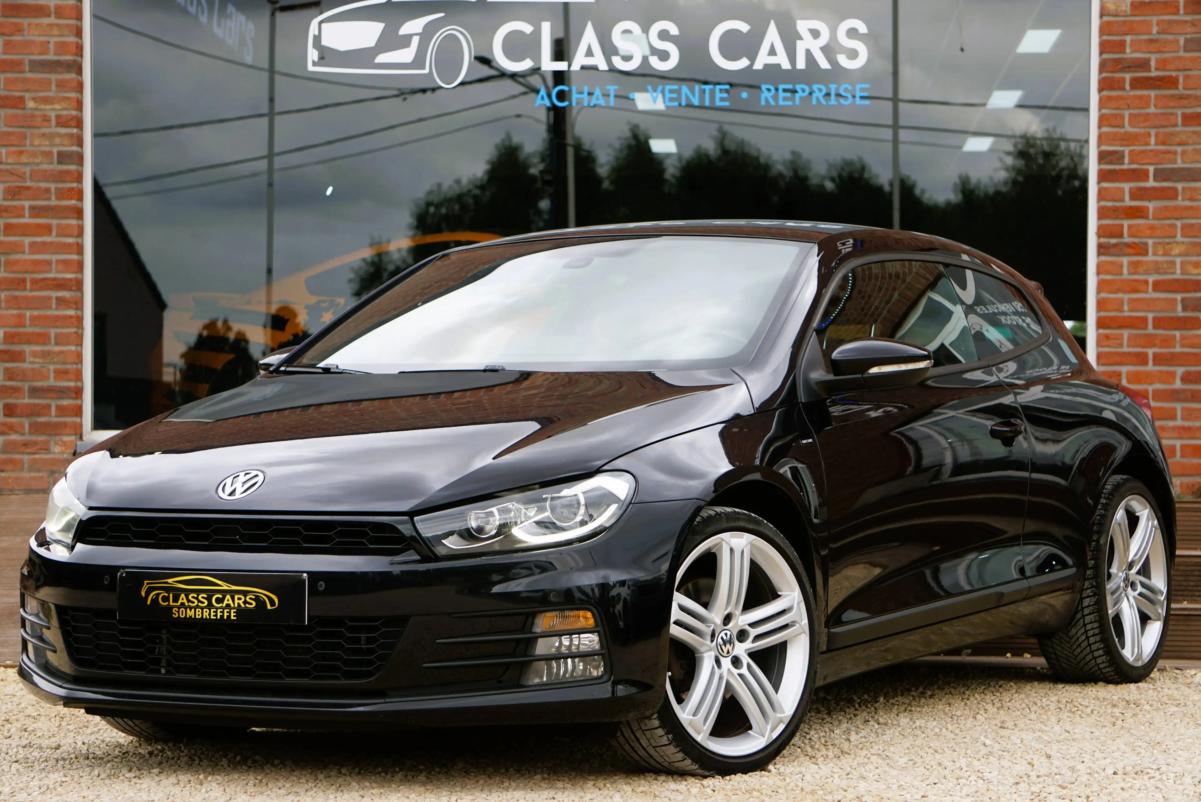 Volkswagen Scirocco 2.0 TSI R-Line ALLSTAR BI-XENON PDC NAVI DYNAUDIO CARNET COMPLET