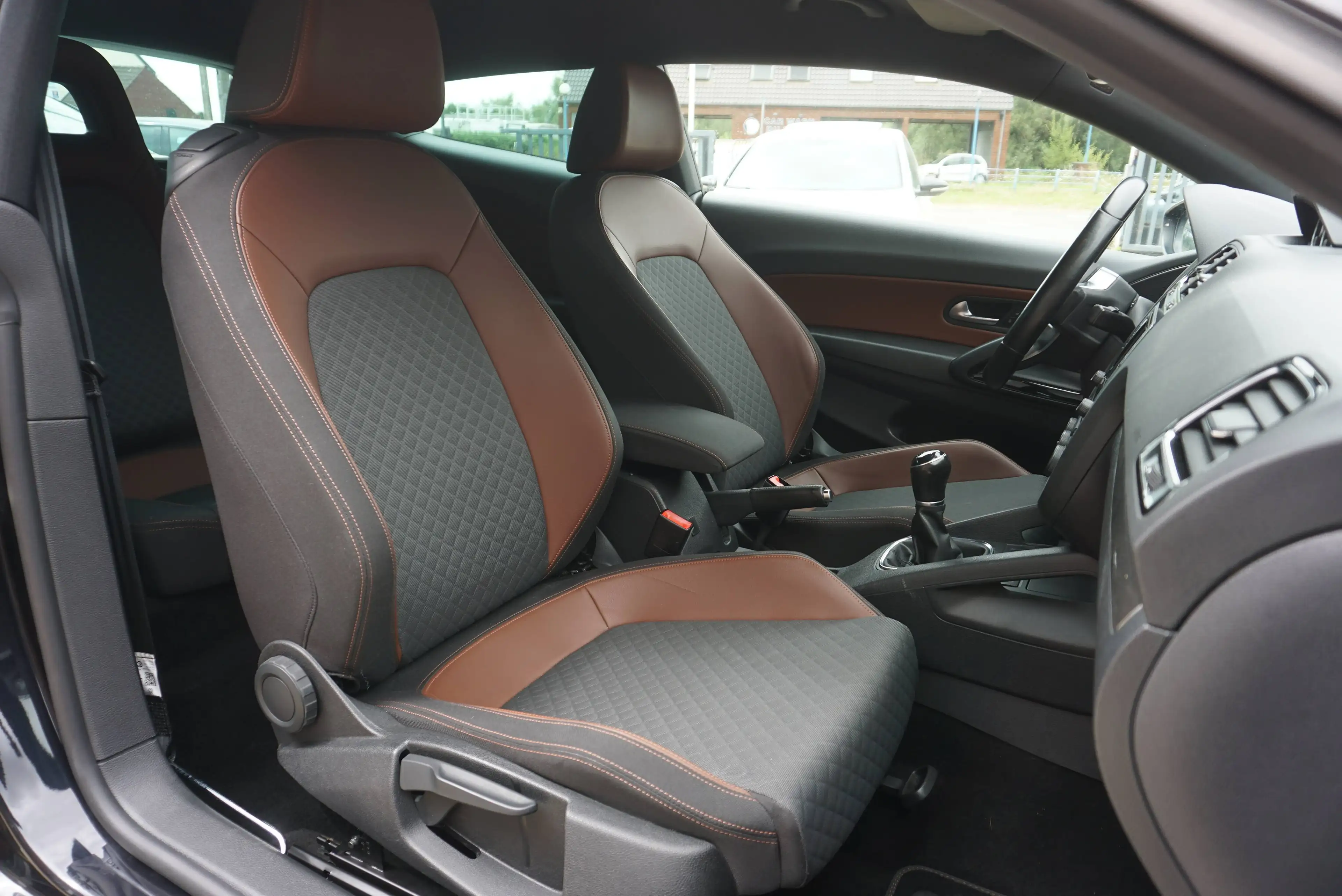 Volkswagen Scirocco 2.0 TSI R-Line ALLSTAR BI-XENON PDC NAVI DYNAUDIO CARNET COMPLET — photo 14