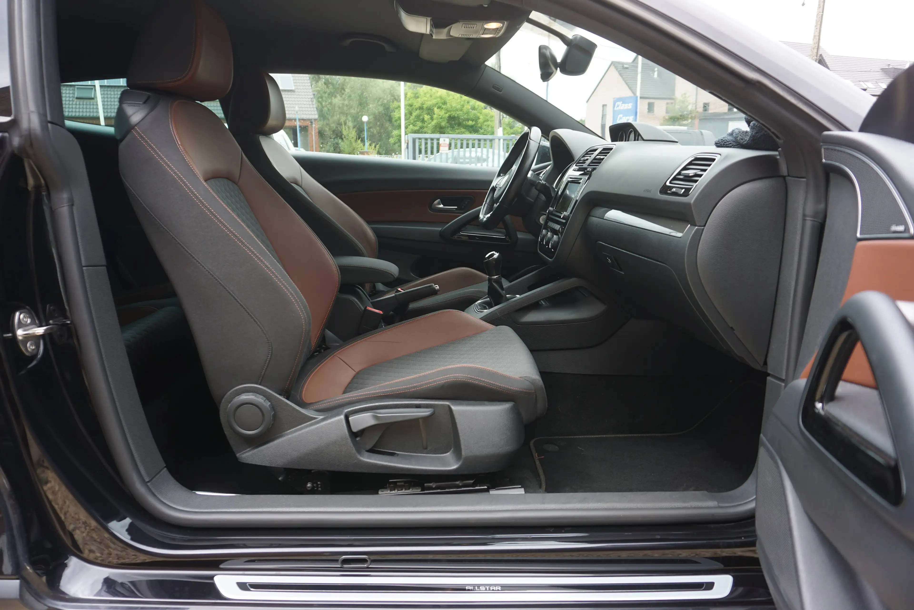 Volkswagen Scirocco 2.0 TSI R-Line ALLSTAR BI-XENON PDC NAVI DYNAUDIO CARNET COMPLET — photo 12