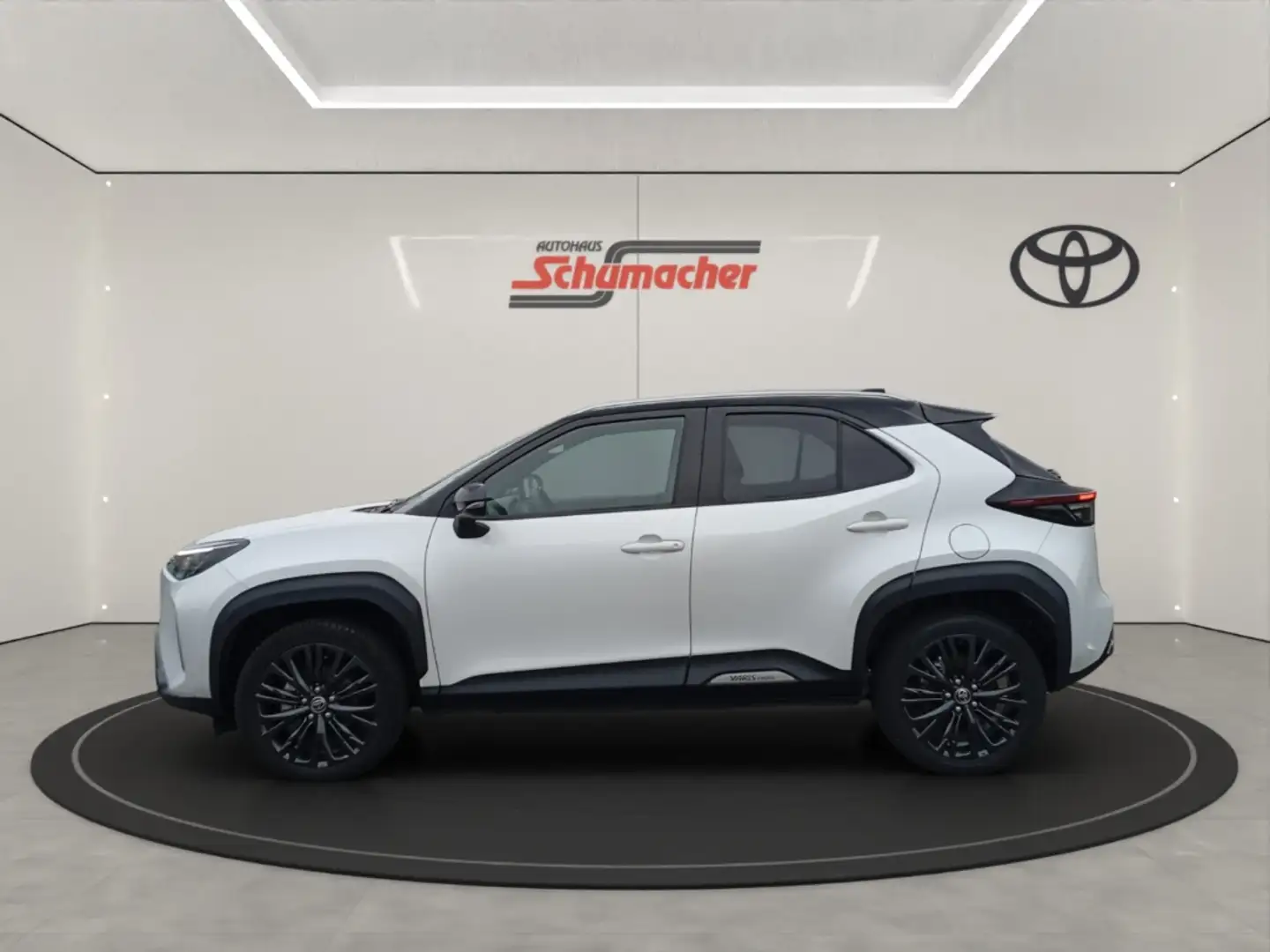 Toyota Yaris Cross SOMO  Adventure+JBL+NAV+GJ-RÄDER Blanc - 2