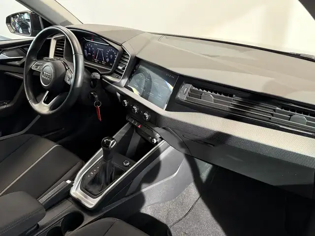 Audi A1 view 7