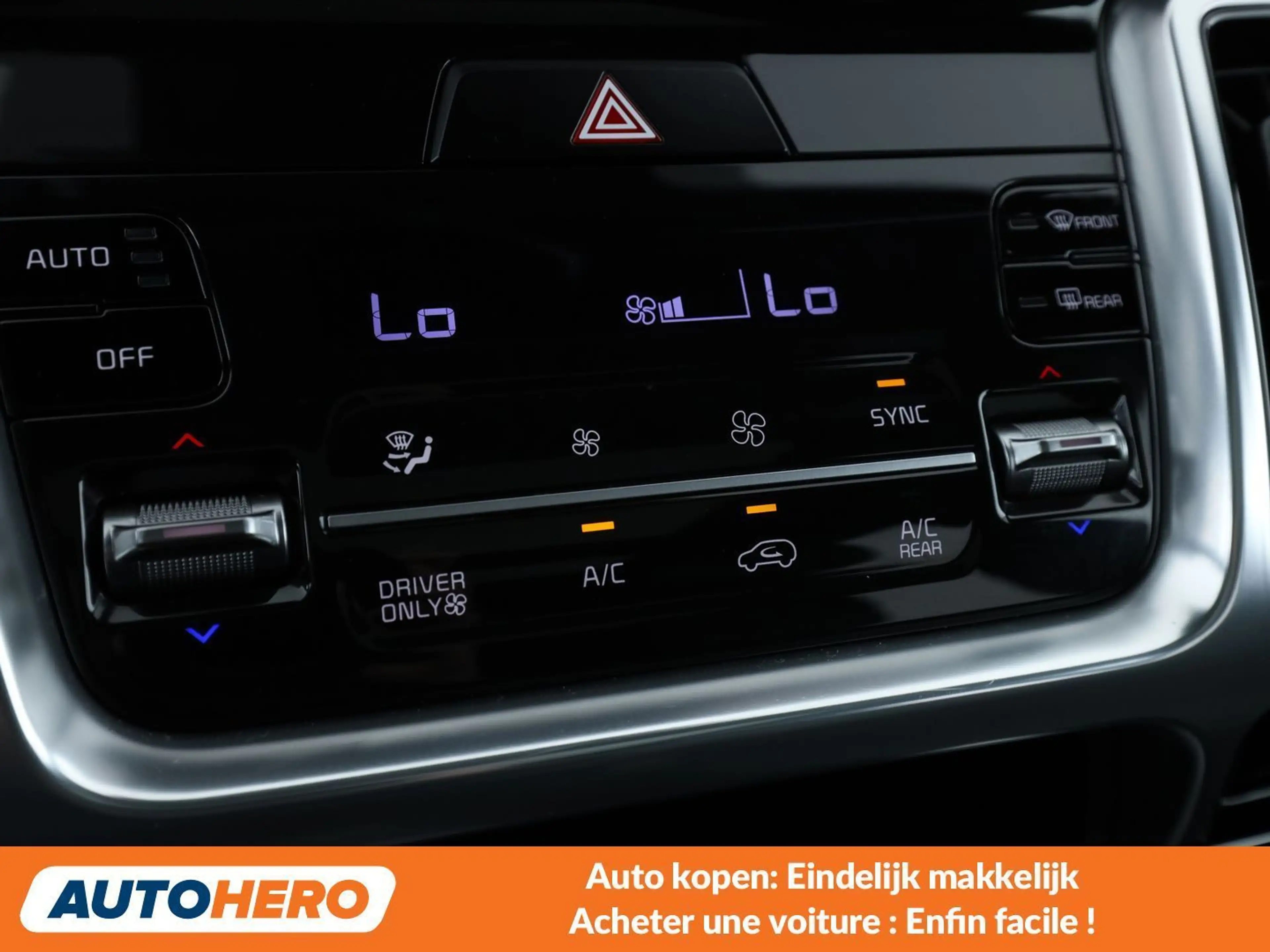 Kia Sorento 1.6 TGDI Plug-in Hybrid Platinum 4WD — photo 12