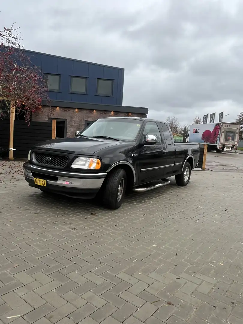 Ford F 150 Zwart - 1