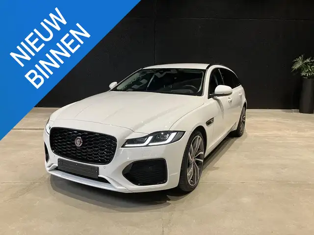 Jaguar XF Sportbrake D200 AWD Auto R-Dynamic Black LED | LED