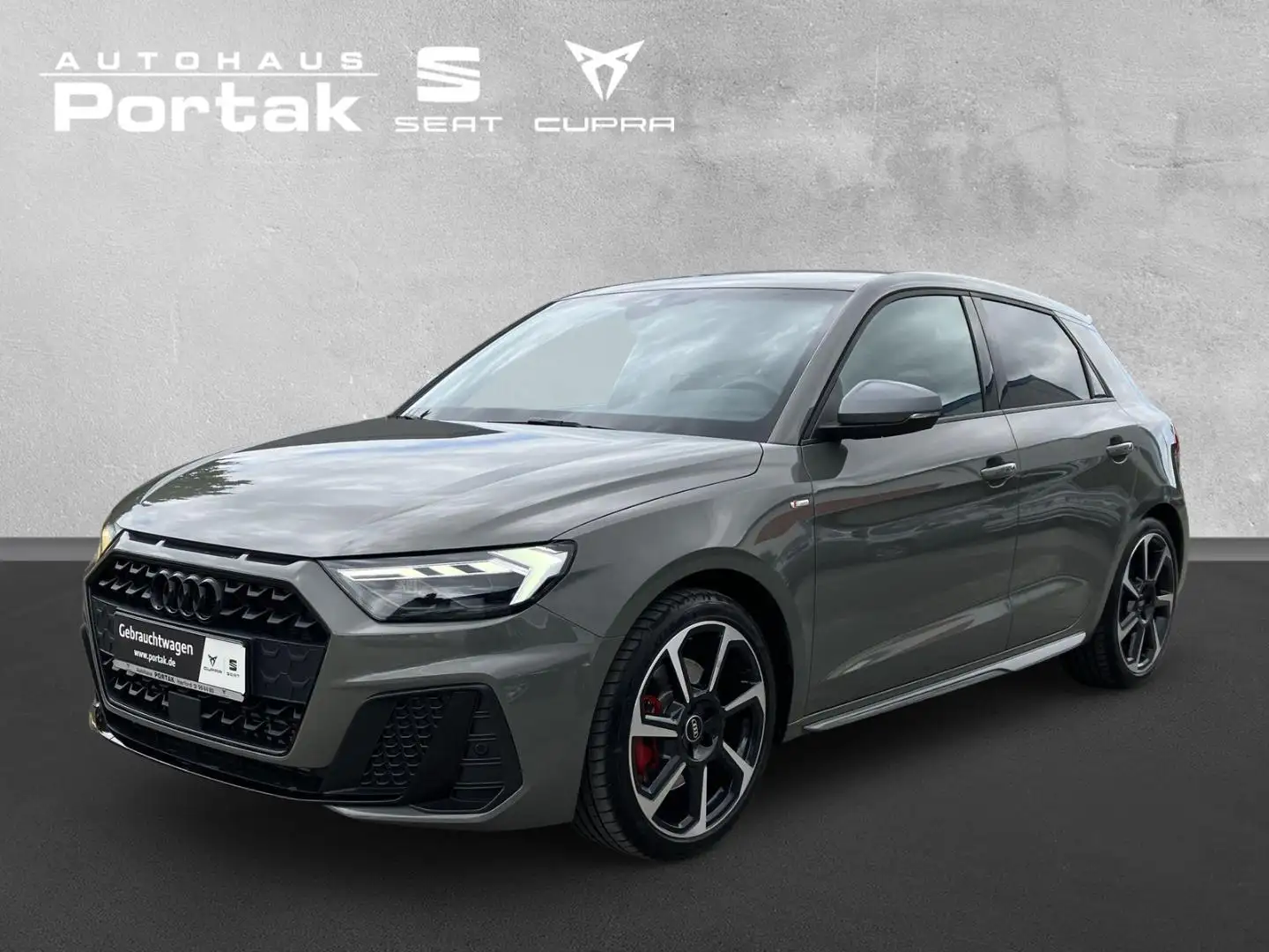 Audi A1 Sportback S line 40 TFSI DSG Navi Plus/ACC/LED/SHZ Grau - 2